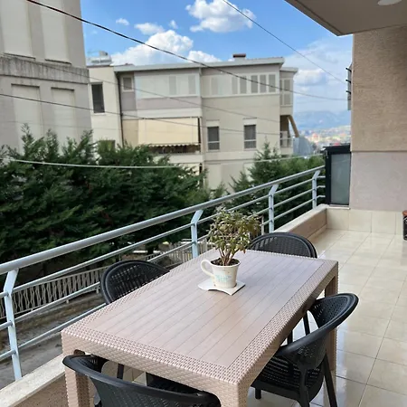 Lake View Apartament Tirana Apartament *